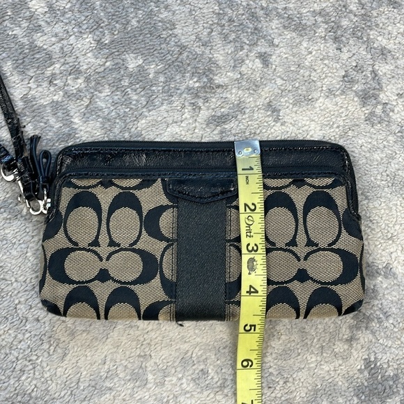 Coach Signature Stripe Double Zip Wristlet Pouch Wallet Black Gray - Picture 13 of 16
